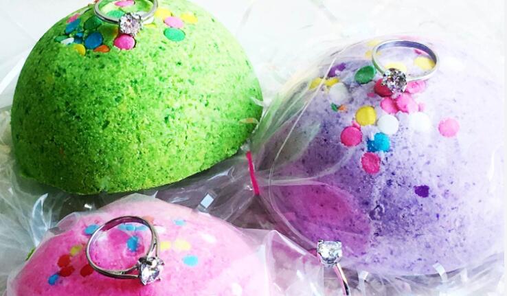 Bombas de banho a granel com anéis por atacado porcelana