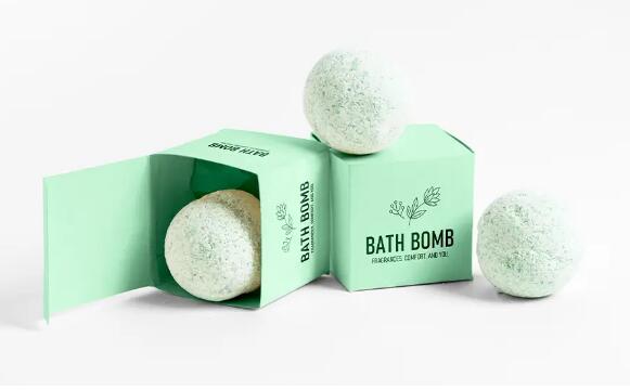 Um cliente do Reino Unido nos abordou pela primeira vez para bombas de banho por atacado personalizadas